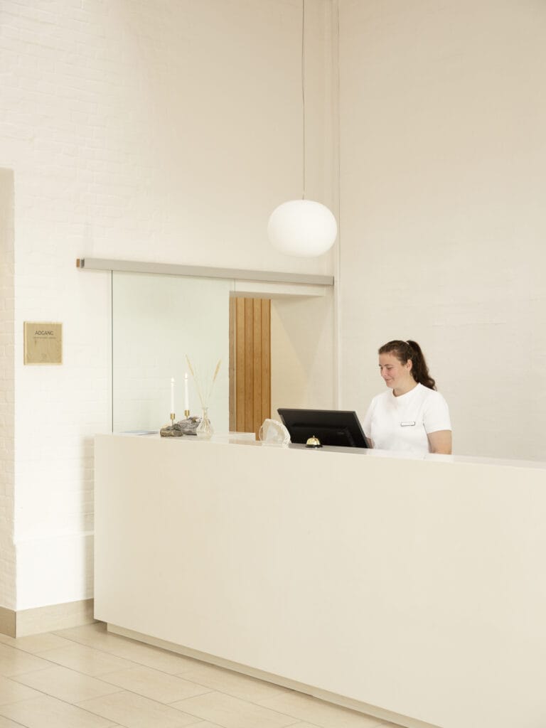 Læsø Salt hudpleje Hudpleje med Læsø Salt Badesalt fra Læsø Wellness produkter fra Læsø Dansk hudpleje med salt Naturlig hudpleje fra Danmark Fodpleje med salt Saltkur hudpleje Læsø wellness hjemme Hjemmespa med Læsø Salt